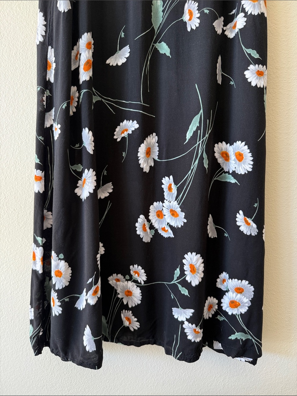 Brandy Melville Daisy Print Maxi Midi Skirt - Picture 4 of 11